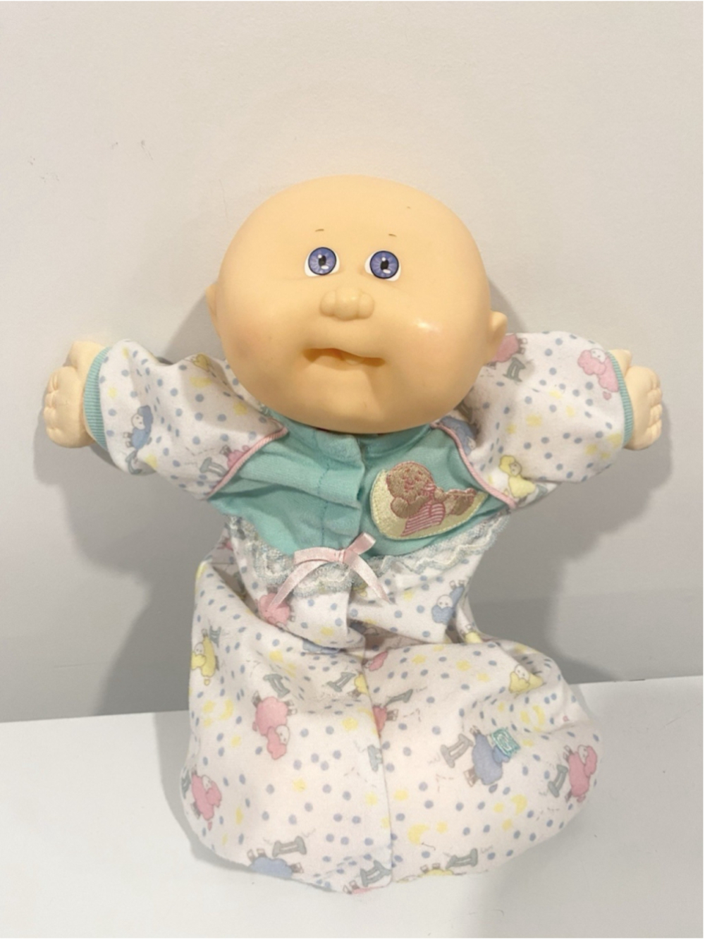 Vintage 1986 Cabbage Patch Kids Hasbro Preemie Doll Blue Eyes Original Outfit